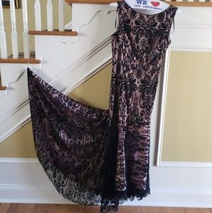 Eliza J  Black Pink Floral Lace Hi-Low gown 12